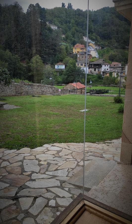 Apartament Prao Del Molin Cangas De Narcea Zewnętrze zdjęcie